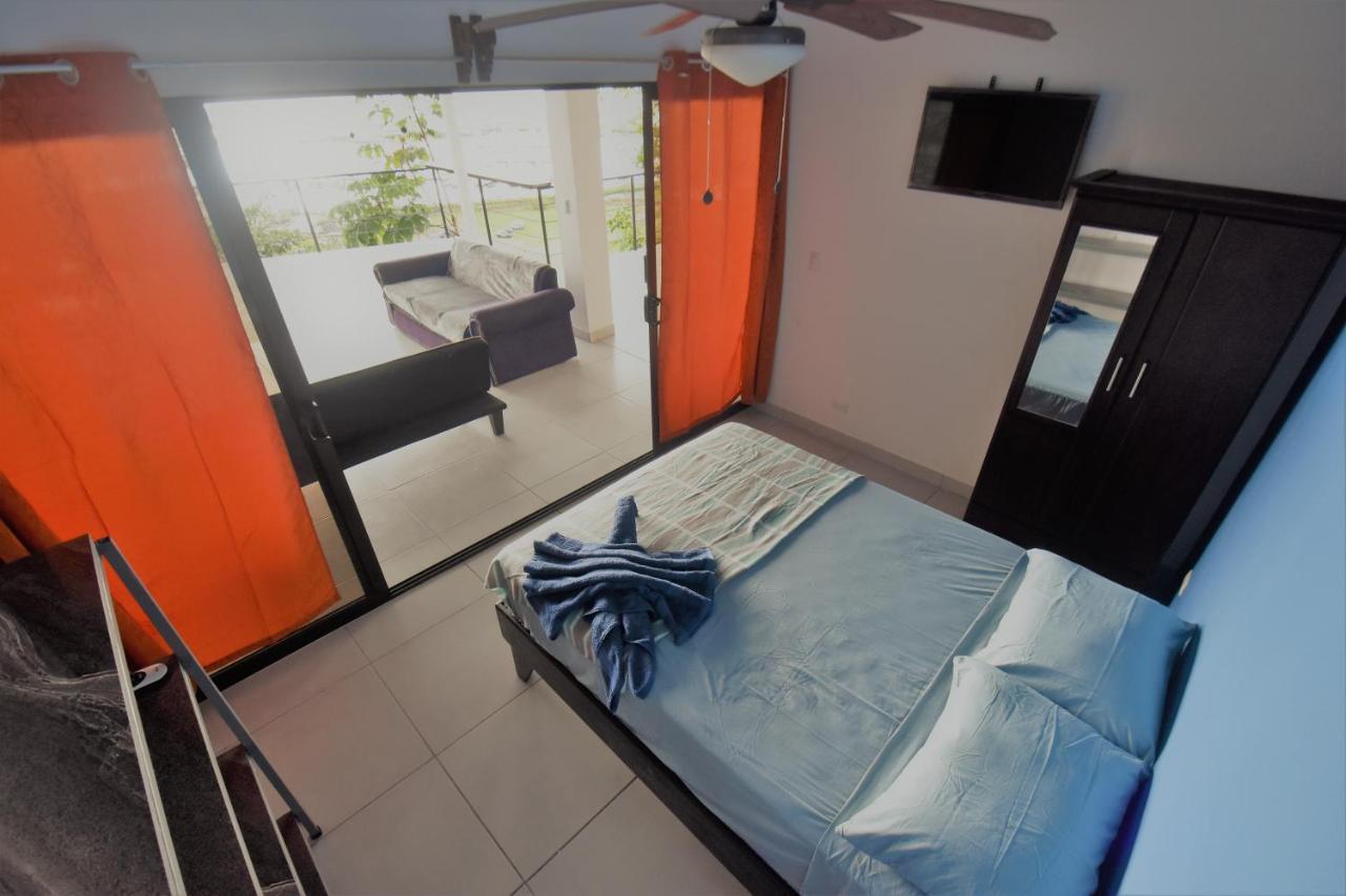 Casa Federico Hotell Quepos Exteriör bild